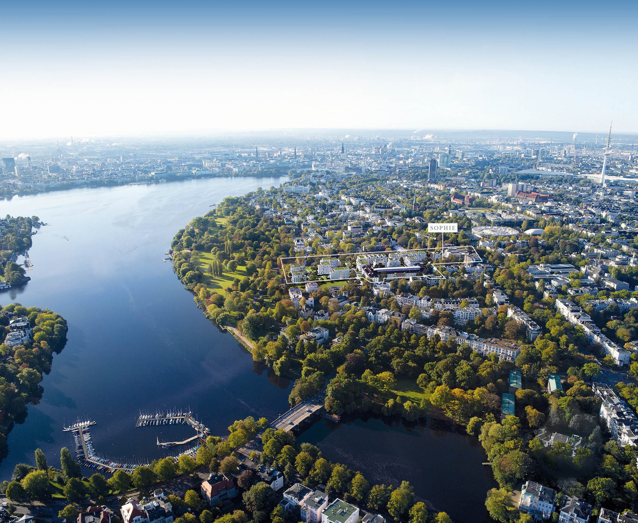 Aerial view of the Outer Alster with Harvestehude, the Sophienterrassen and the Hamburg skyline